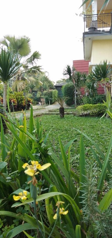Bliss Family Cottage Batu Batu  Exterior foto